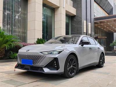 2022年11月 長(zhǎng)安 長(zhǎng)安UNI-V 1.5T 尊貴型圖片