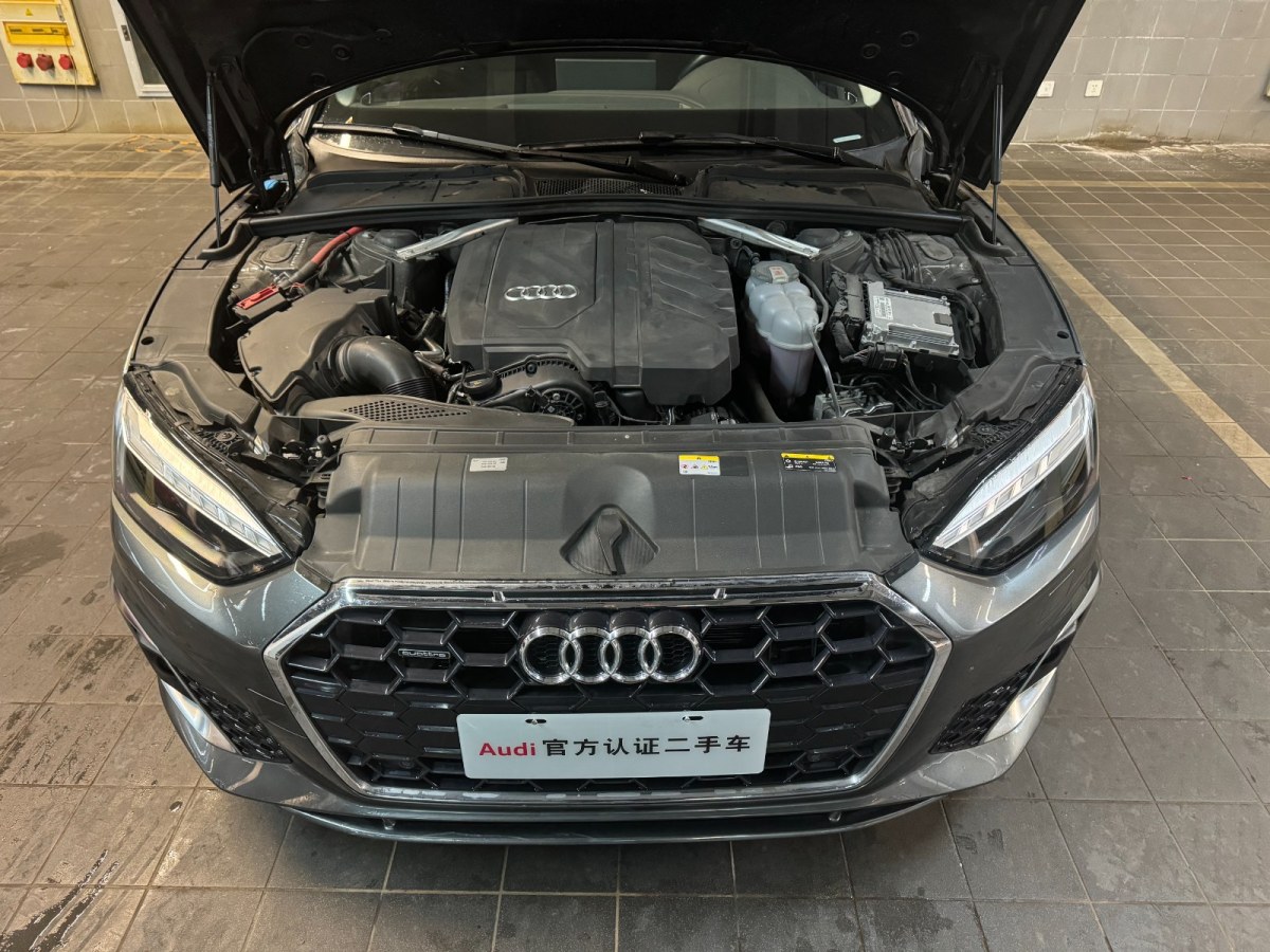 奧迪 奧迪A5 2023款 SPORTBACK 40 TFSI 2.0T 雙離合 四驅(qū) 豪華動感型圖片