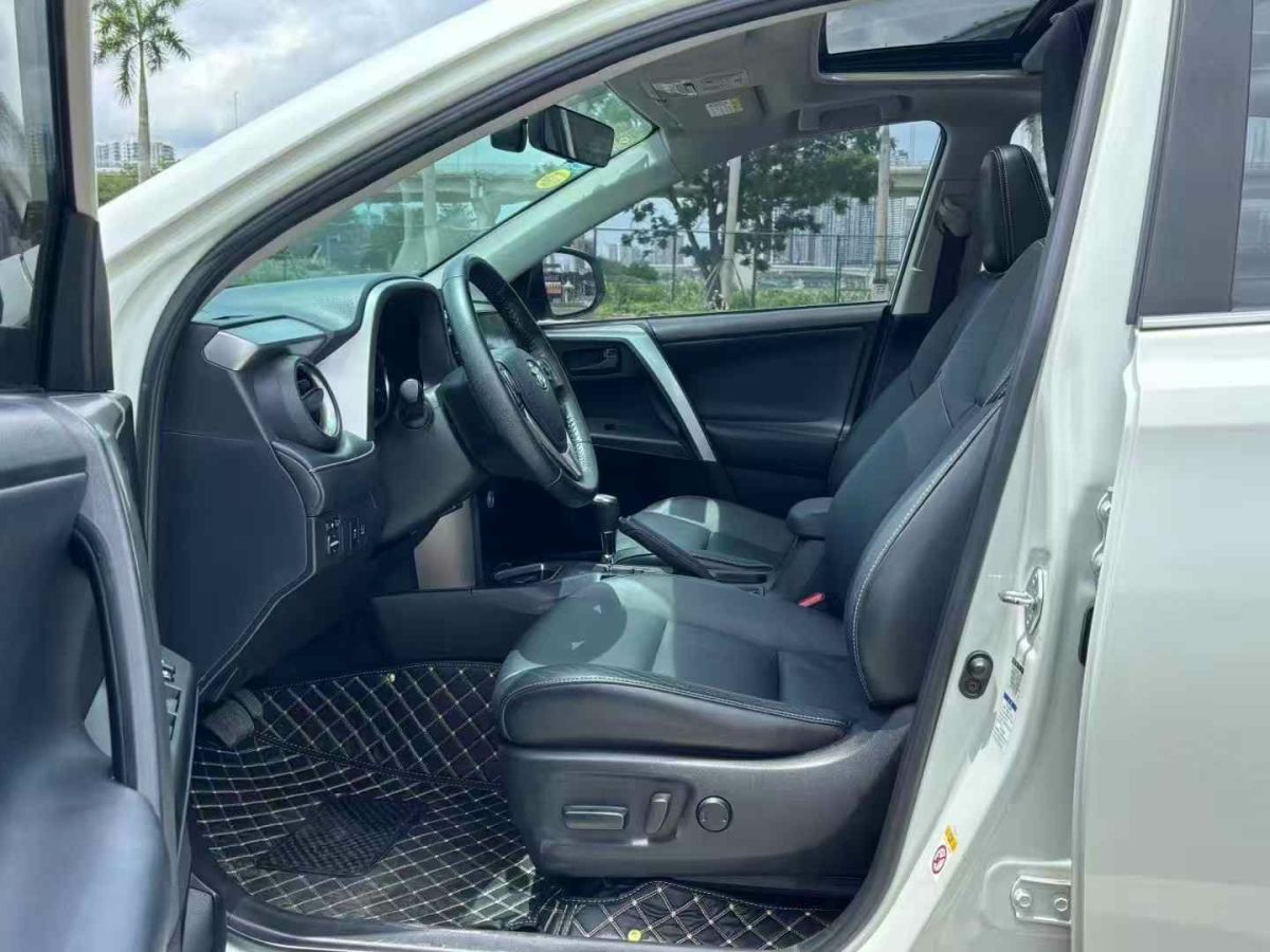 豐田 RAV4 圖片