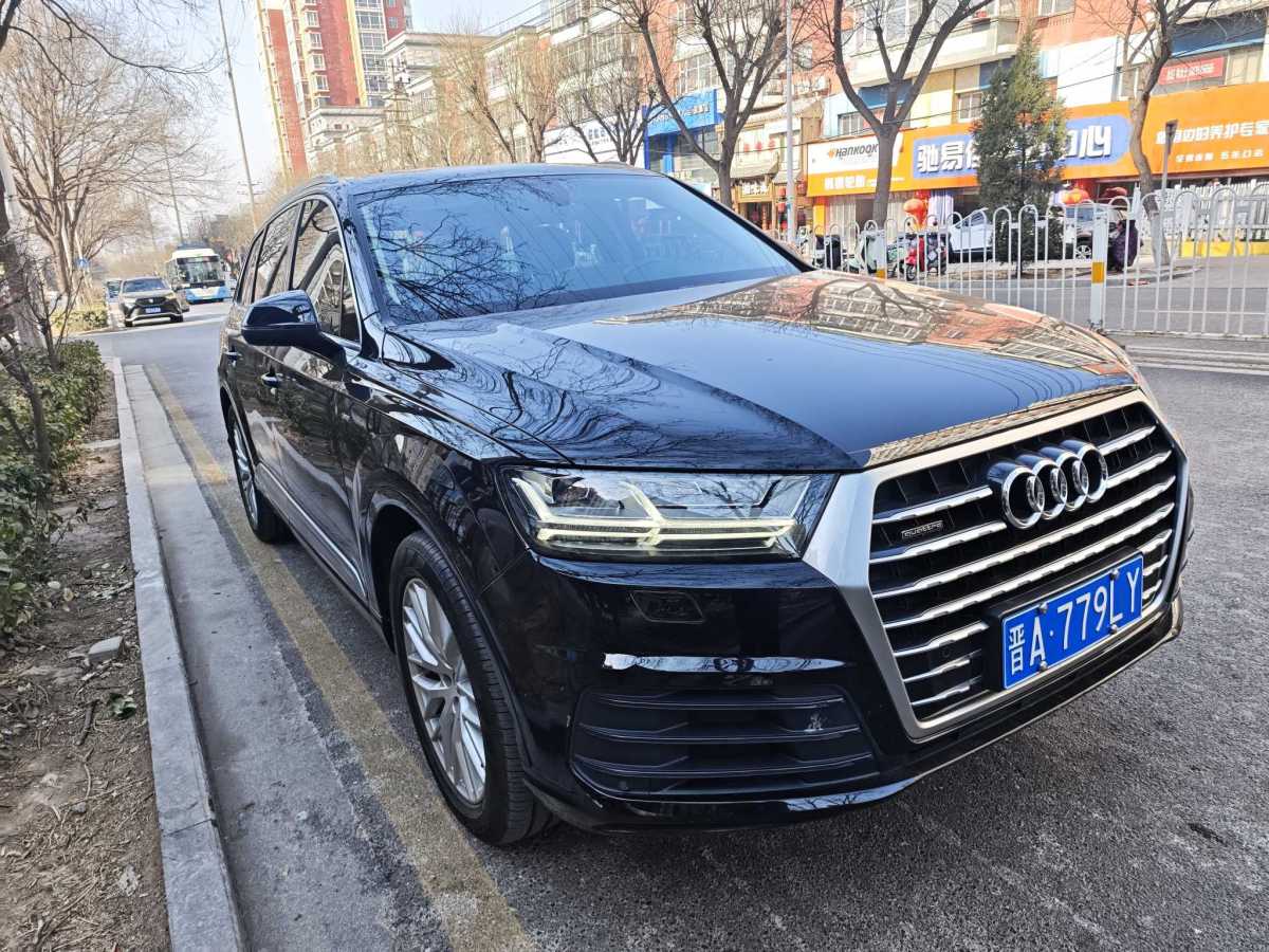 奧迪 奧迪Q7  2018款 45 TFSI S line運(yùn)動(dòng)型圖片