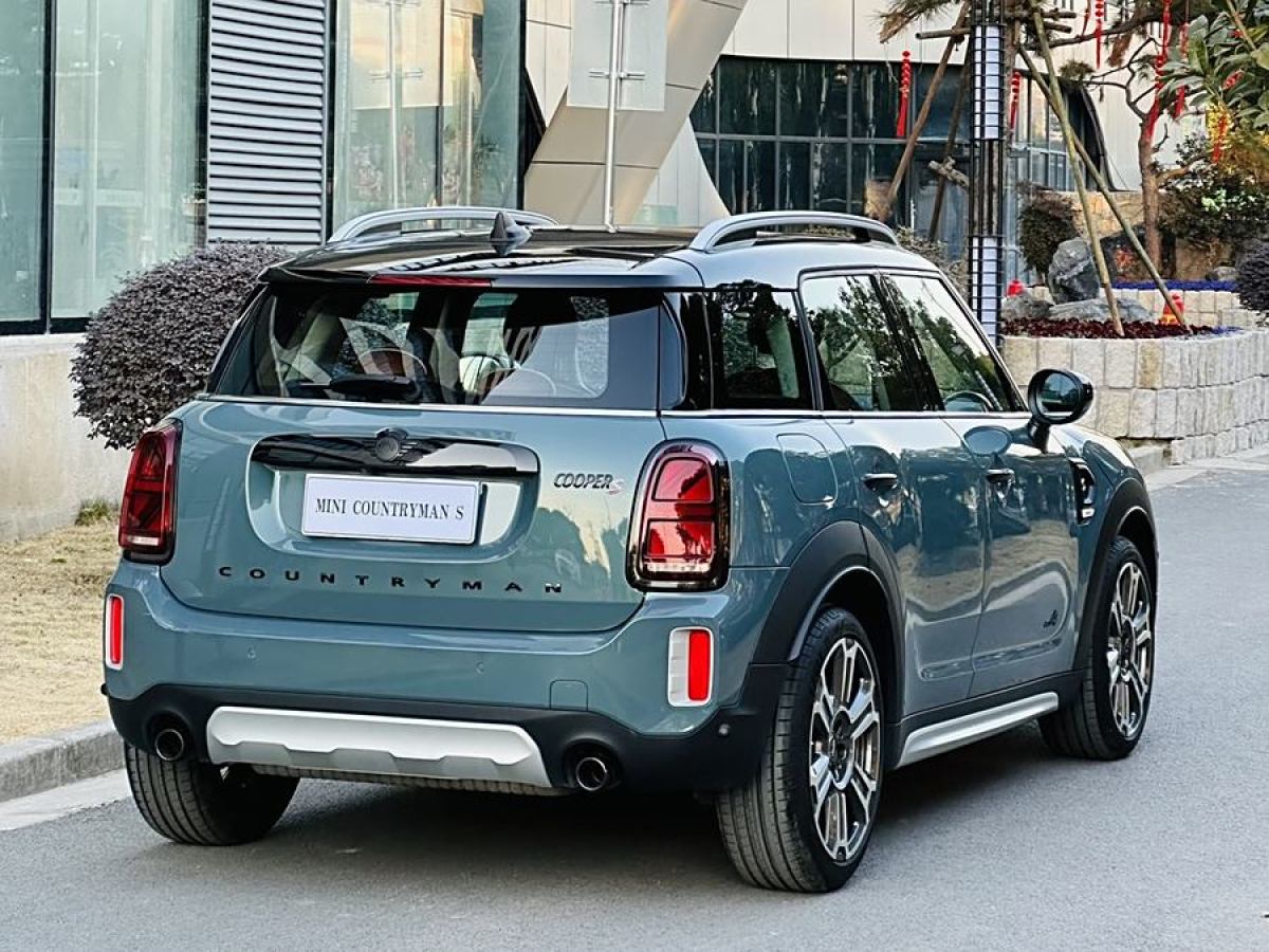 MINI COUNTRYMAN  2023款 改款 2.0T COOPER S ALL4 鑒賞家圖片