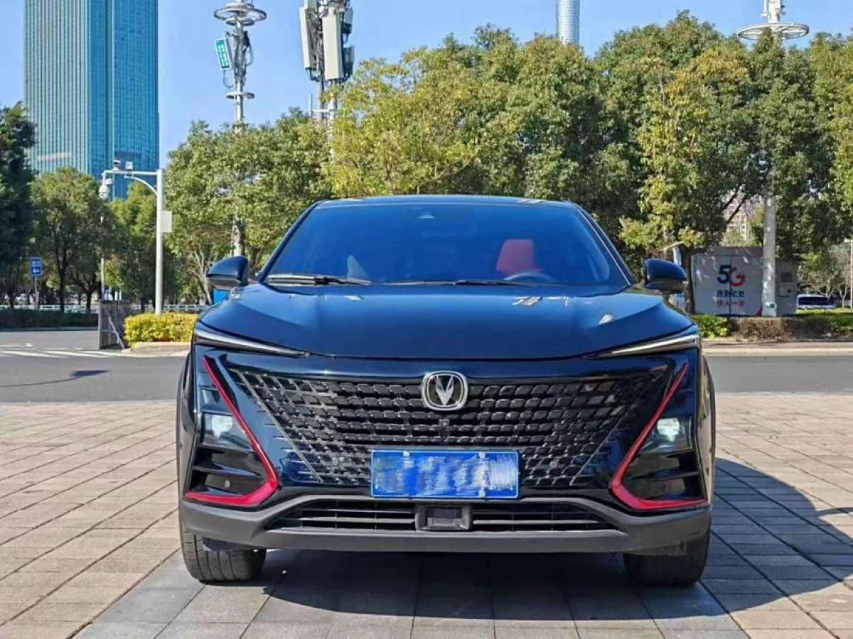 長(zhǎng)安 UNI-T  2020款 1.5T 旗艦型圖片