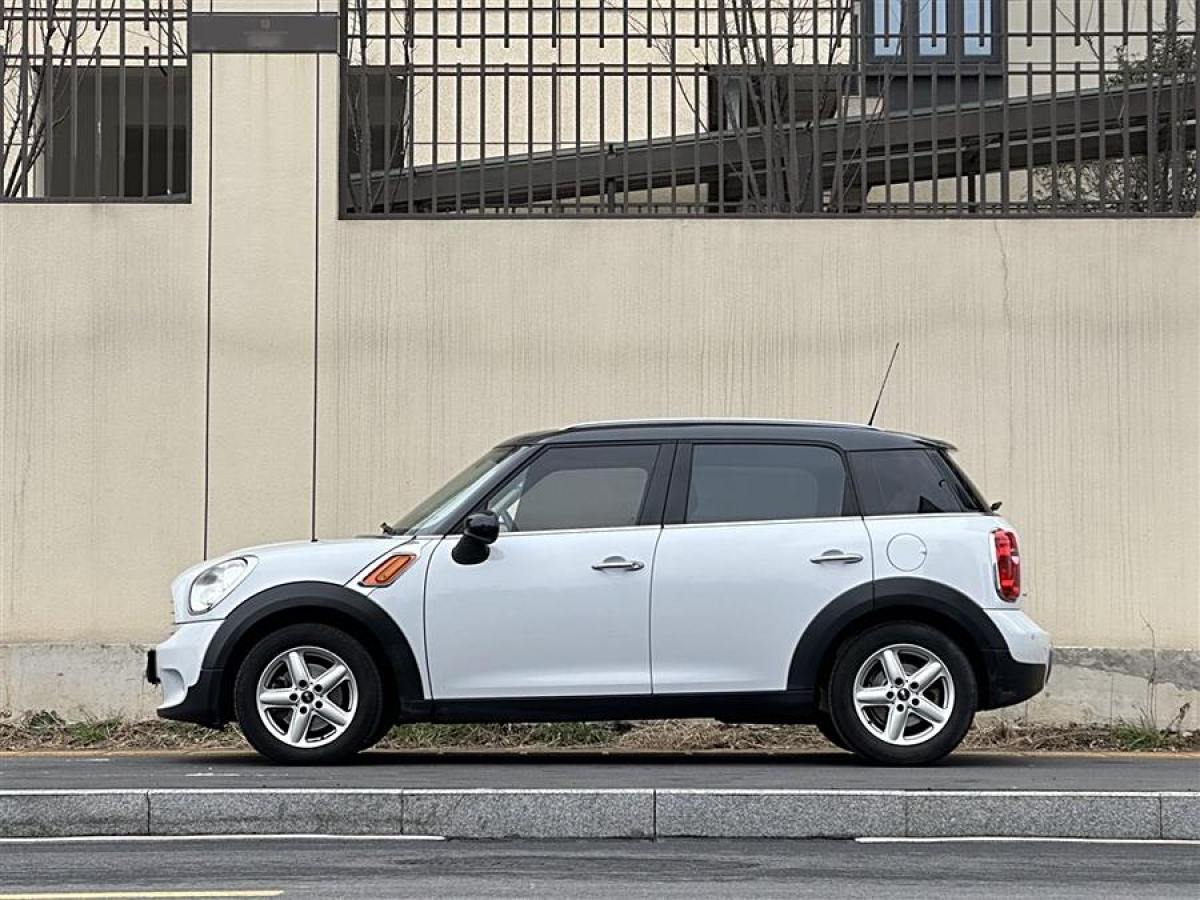 2014年7月MINI COUNTRYMAN  2011款 1.6L ONE