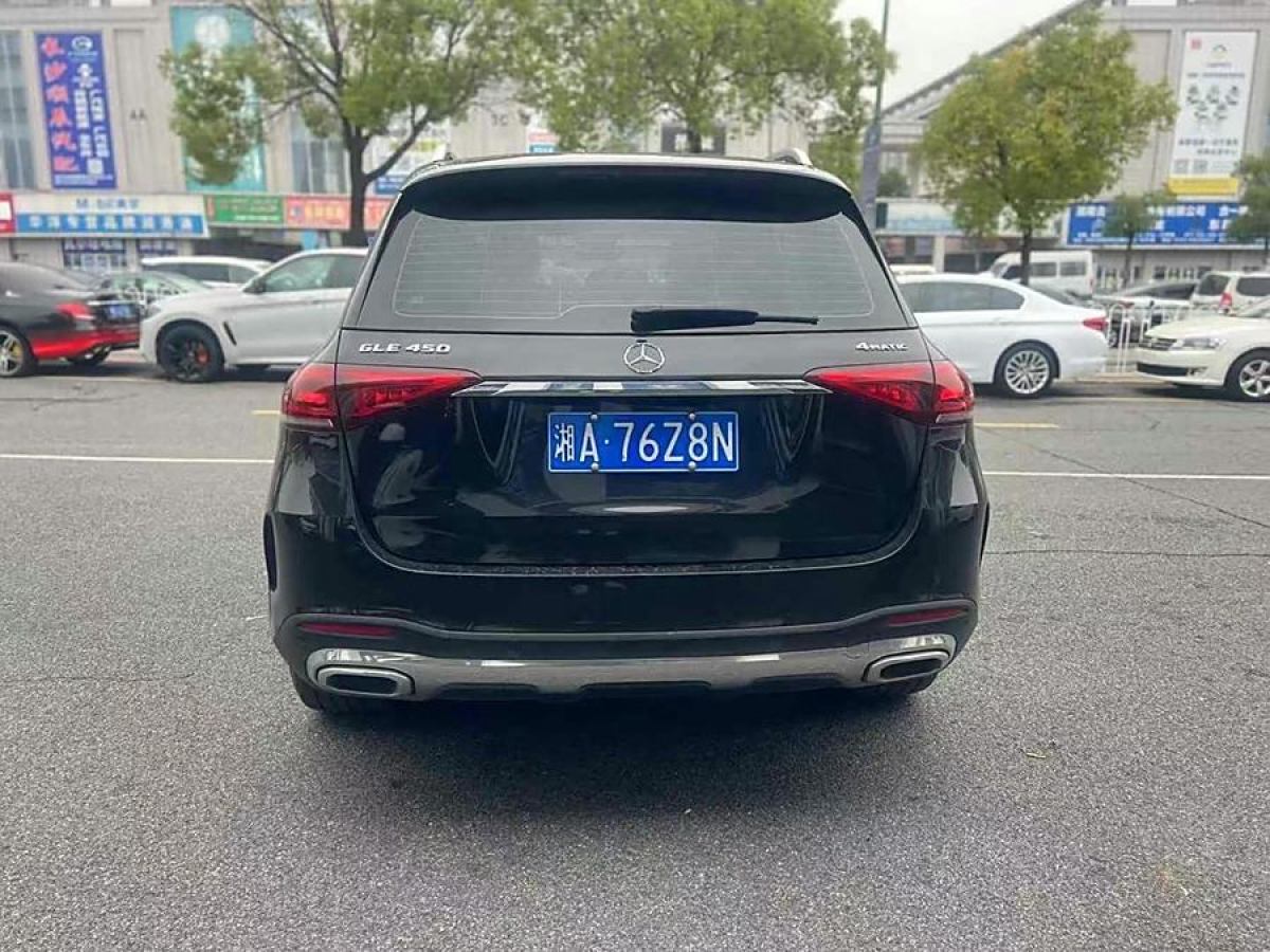 奔馳 奔馳GLE  2023款 GLE 450 4MATIC 時(shí)尚型圖片