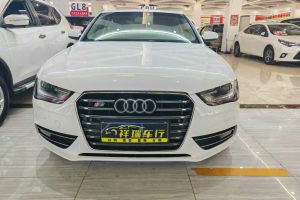 奧迪A4L 奧迪 A4L 30TFSI 手動(dòng)舒適型