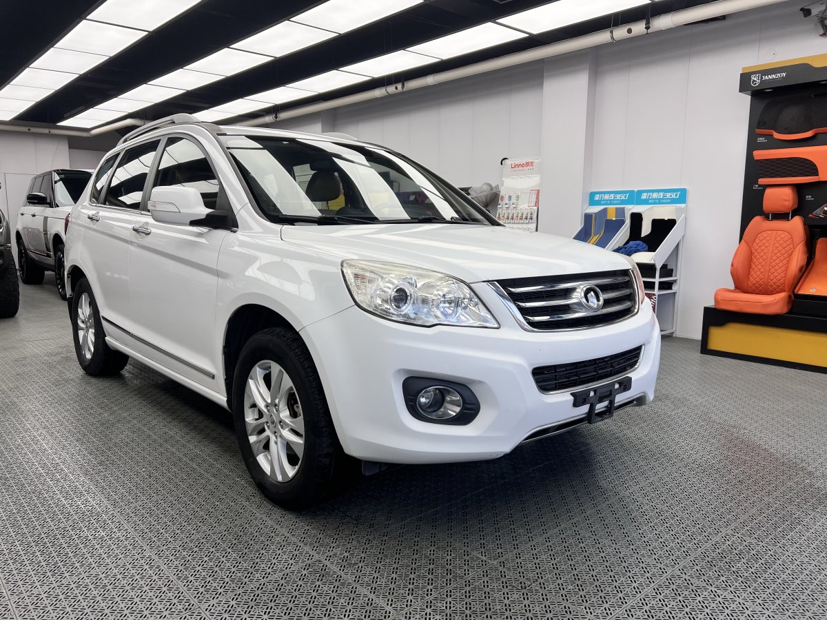 哈弗 H6  2011款 2.0L 手動(dòng)兩驅(qū)精英型圖片