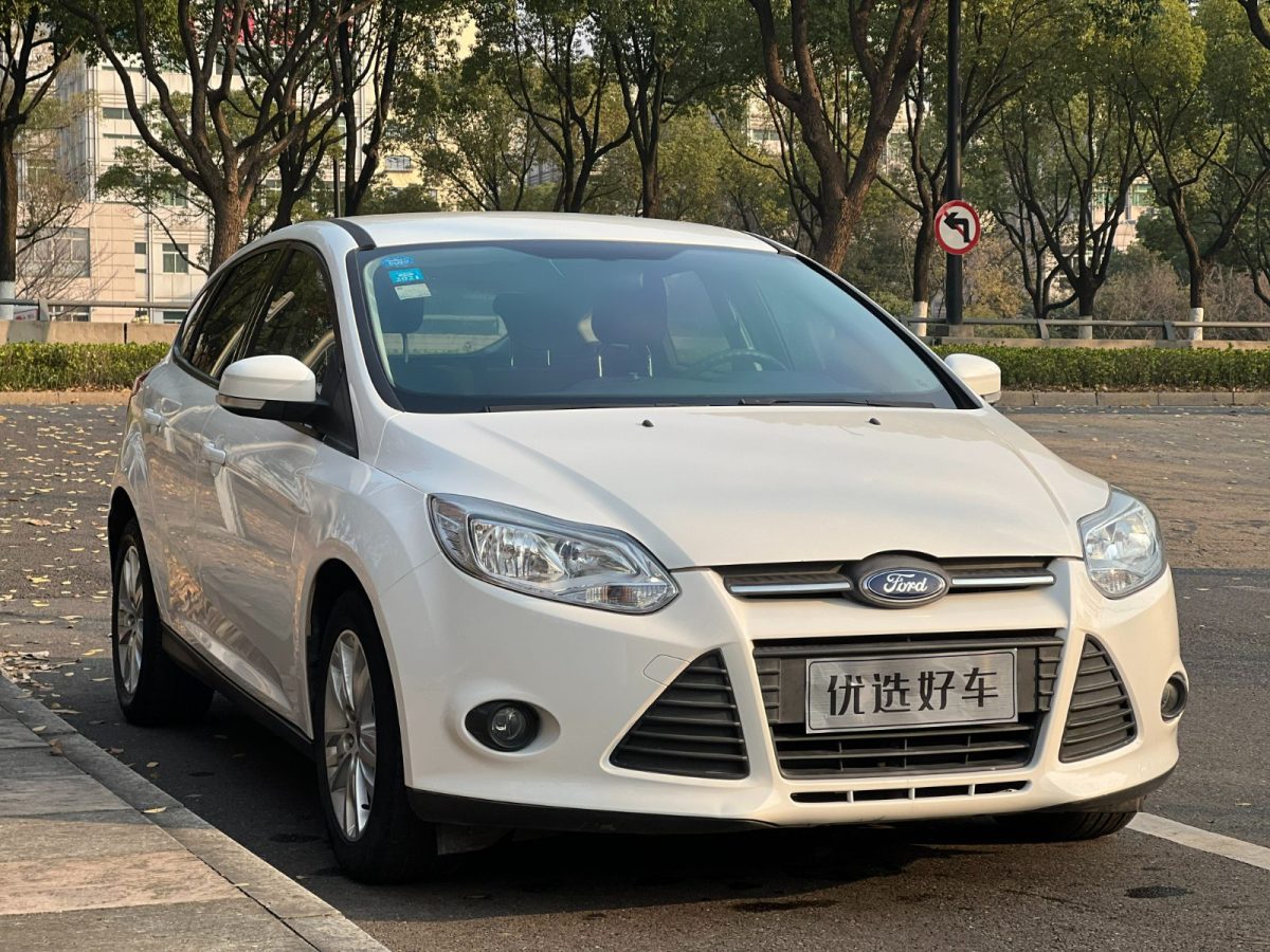 福特 ?？怂? 2012款 兩廂 1.6L 自動(dòng)舒適型圖片