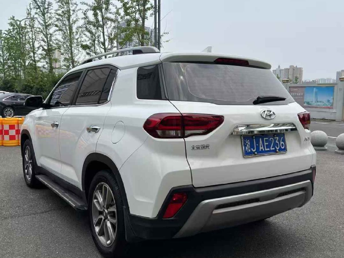 現(xiàn)代 ix35 圖片