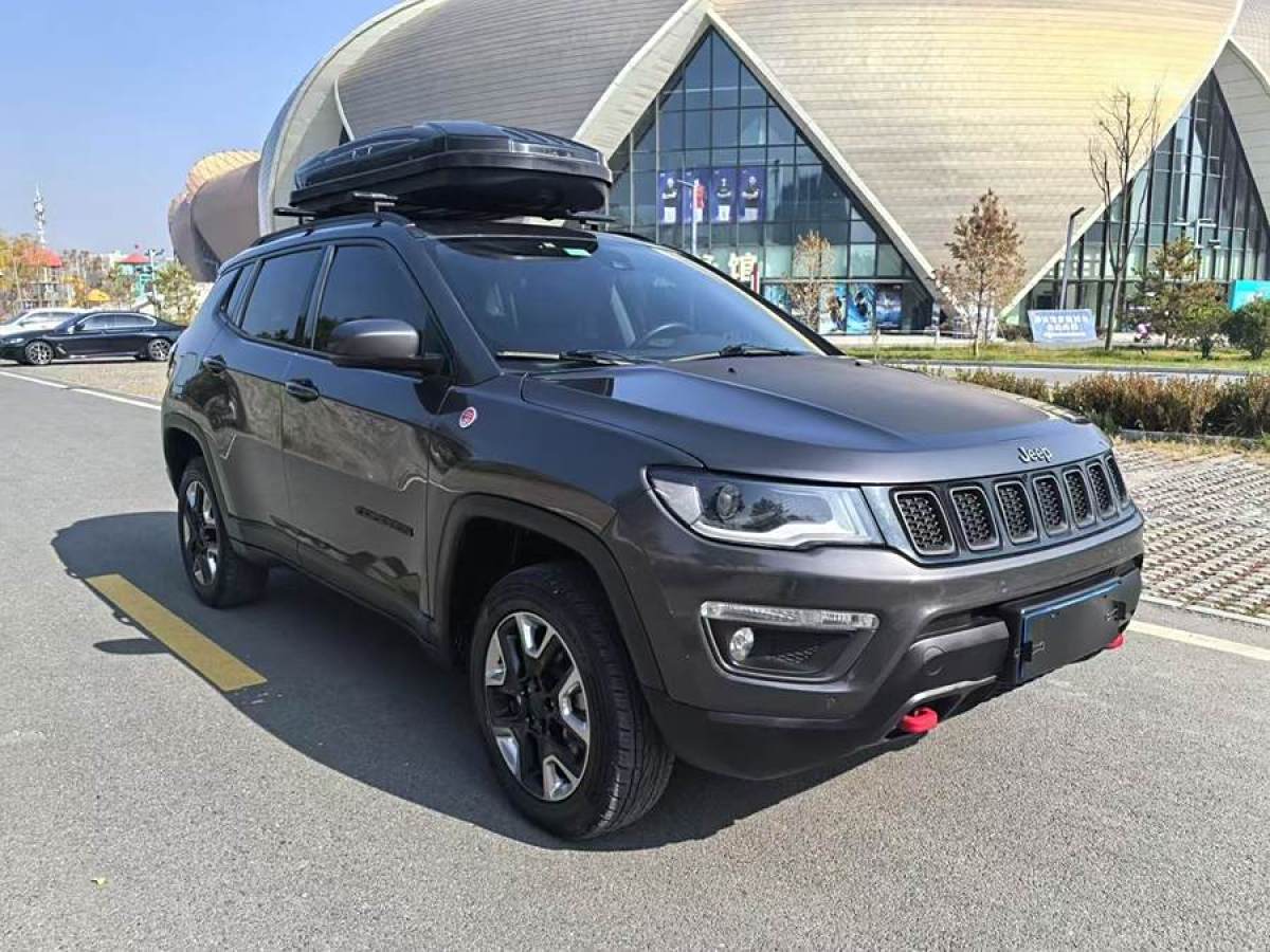 Jeep 指南者  2017款 200TS 自動高性能四驅(qū)版圖片