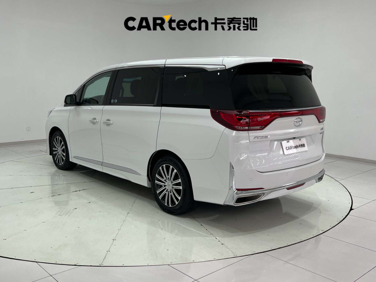 廣汽傳祺 M8  2021款 領(lǐng)秀系列 390T 至尊版圖片