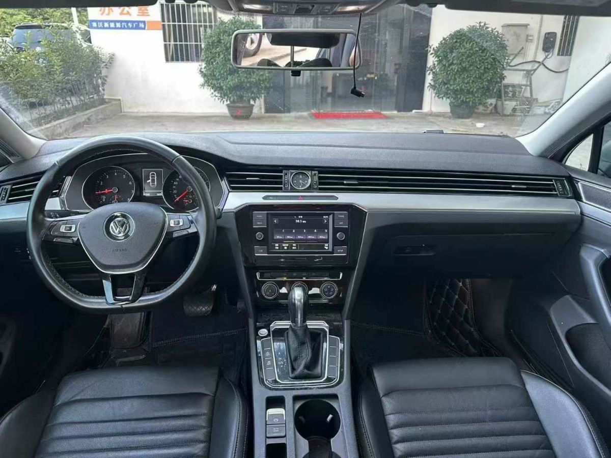 大眾 邁騰  2018款 330TSI DSG豪華型圖片