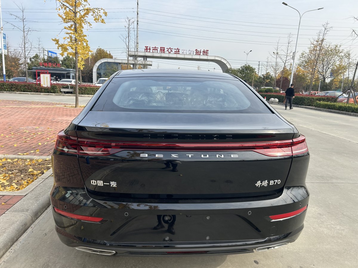 奔騰 B70  2024款 龍騰版 1.5T 領(lǐng)創(chuàng)型圖片