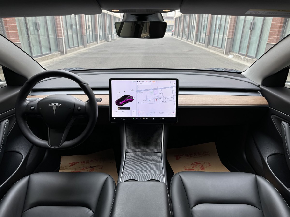 特斯拉 Model 3  2019款 標準續(xù)航后驅(qū)升級版圖片