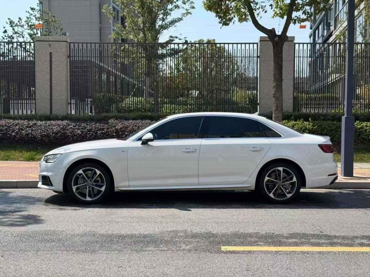 奧迪 奧迪A4L  2019款 35 TFSI 進(jìn)取型 國V圖片