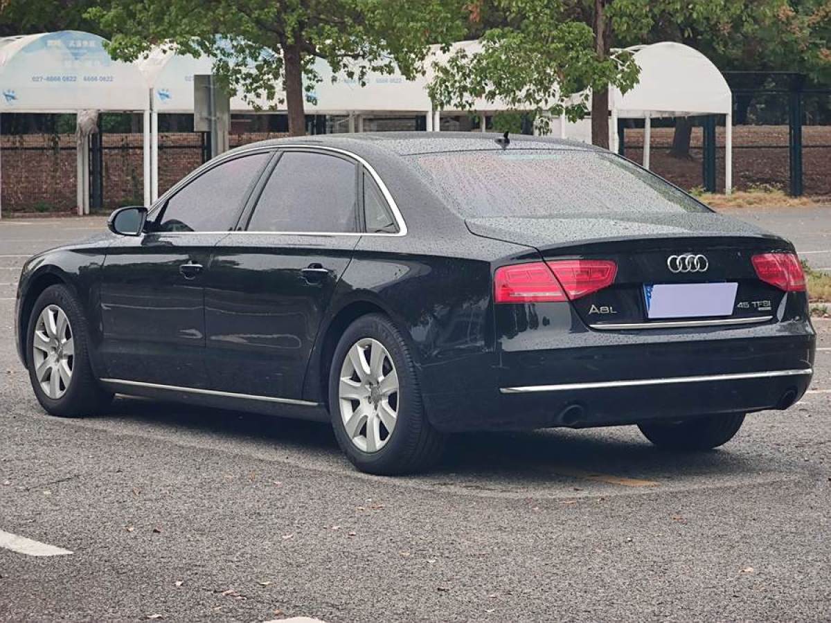 奧迪 奧迪A8  2012款 A8L 45 TFSI quattro豪華型圖片