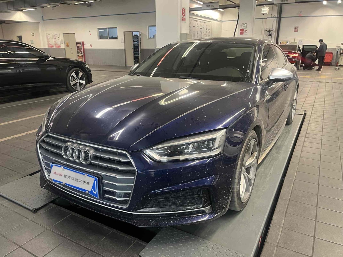 奧迪 奧迪A5  2019款 Sportback 40 TFSI 時(shí)尚型圖片