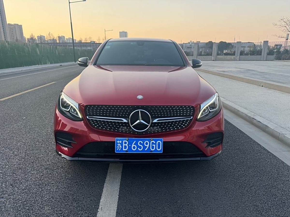 奔馳 奔馳GLC  2022款 改款 GLC 300 4MATIC 轎跑SUV圖片