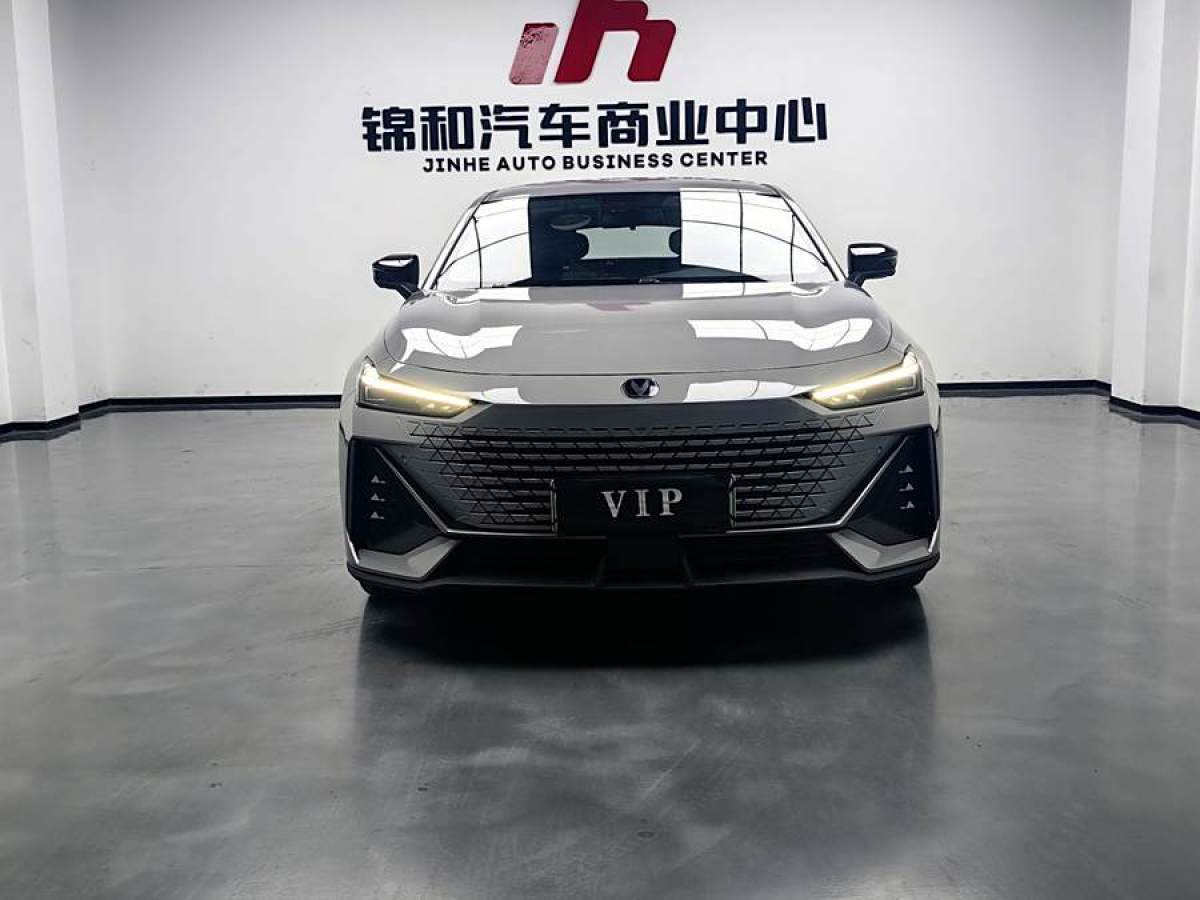 長(zhǎng)安 長(zhǎng)安UNI-V 智電iDD  2023款 智電iDD 1.5T 113km智酷型圖片