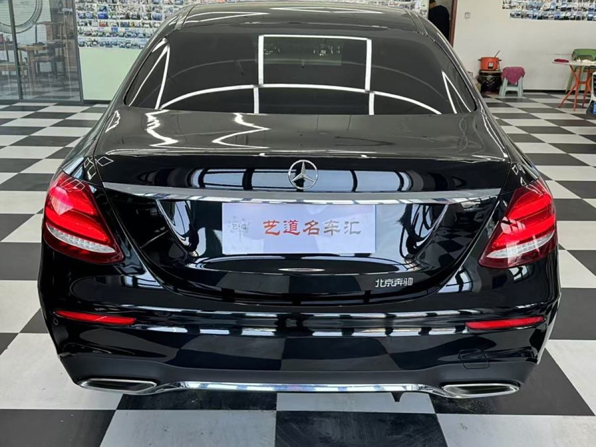 奔馳 奔馳E級  2019款 E 260 L 運(yùn)動型 4MATIC圖片