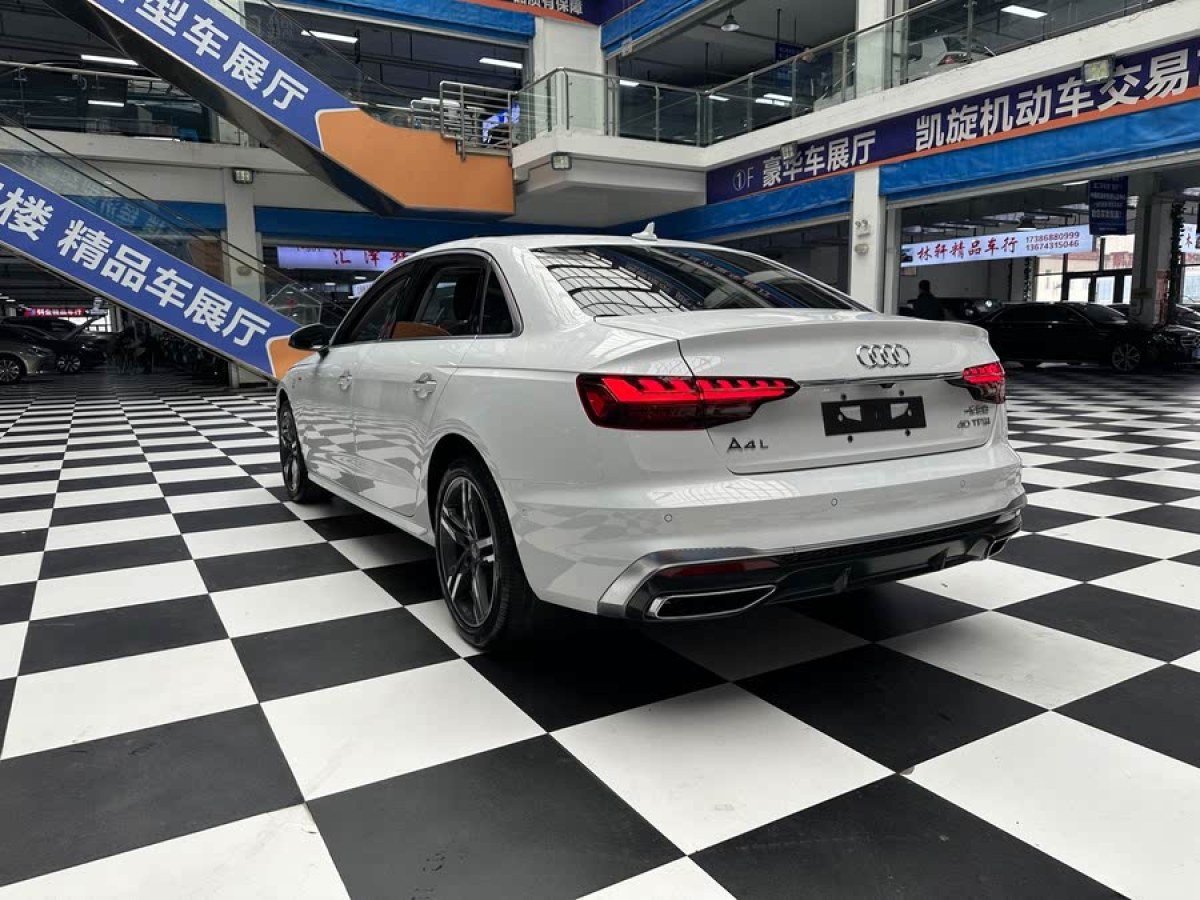 奧迪 奧迪A4L  2020款 40 TFSI 豪華動感型圖片