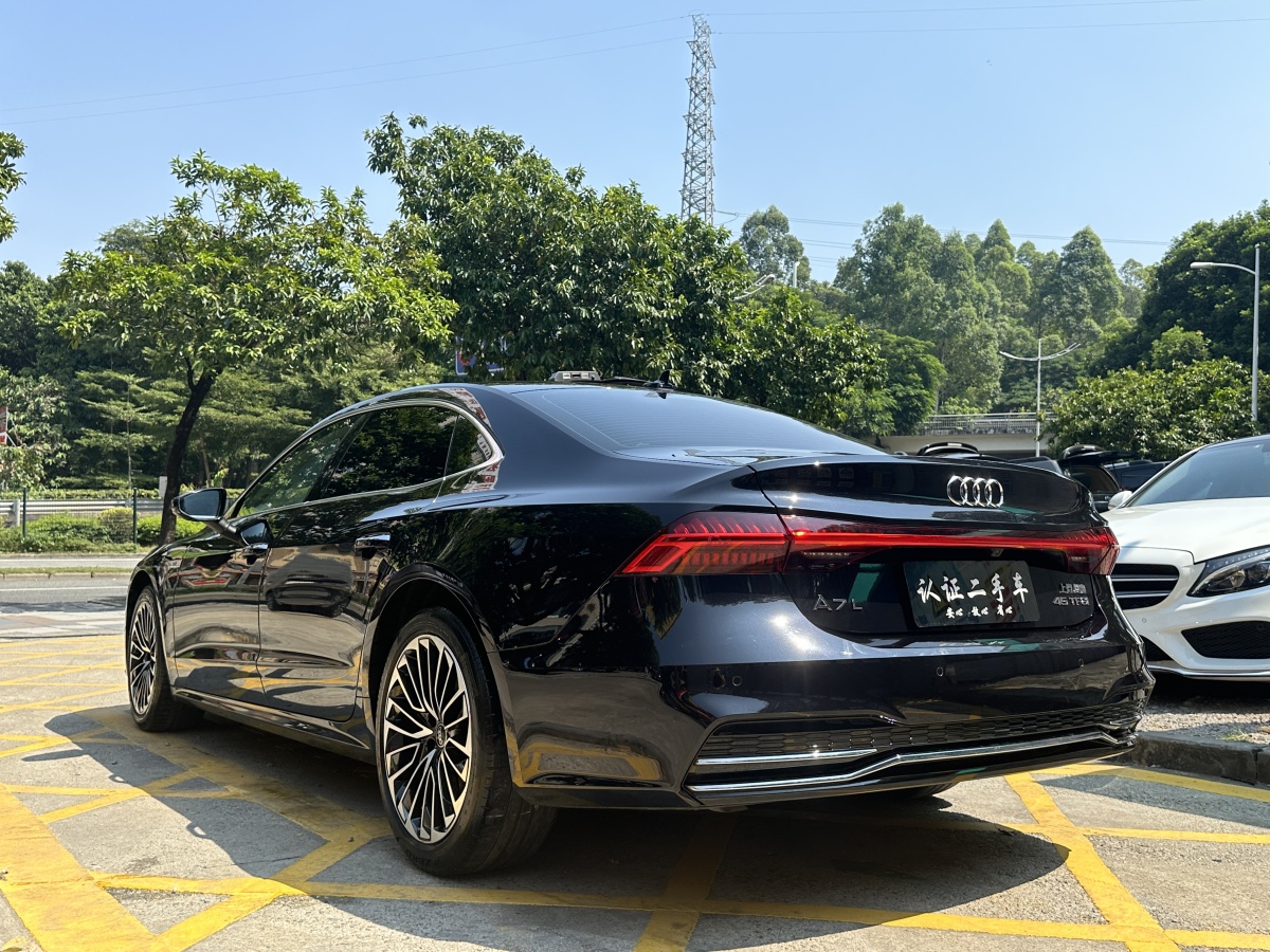 奧迪 奧迪A7L  2024款 45TFSI S-line 筑夢型 流晶套裝圖片