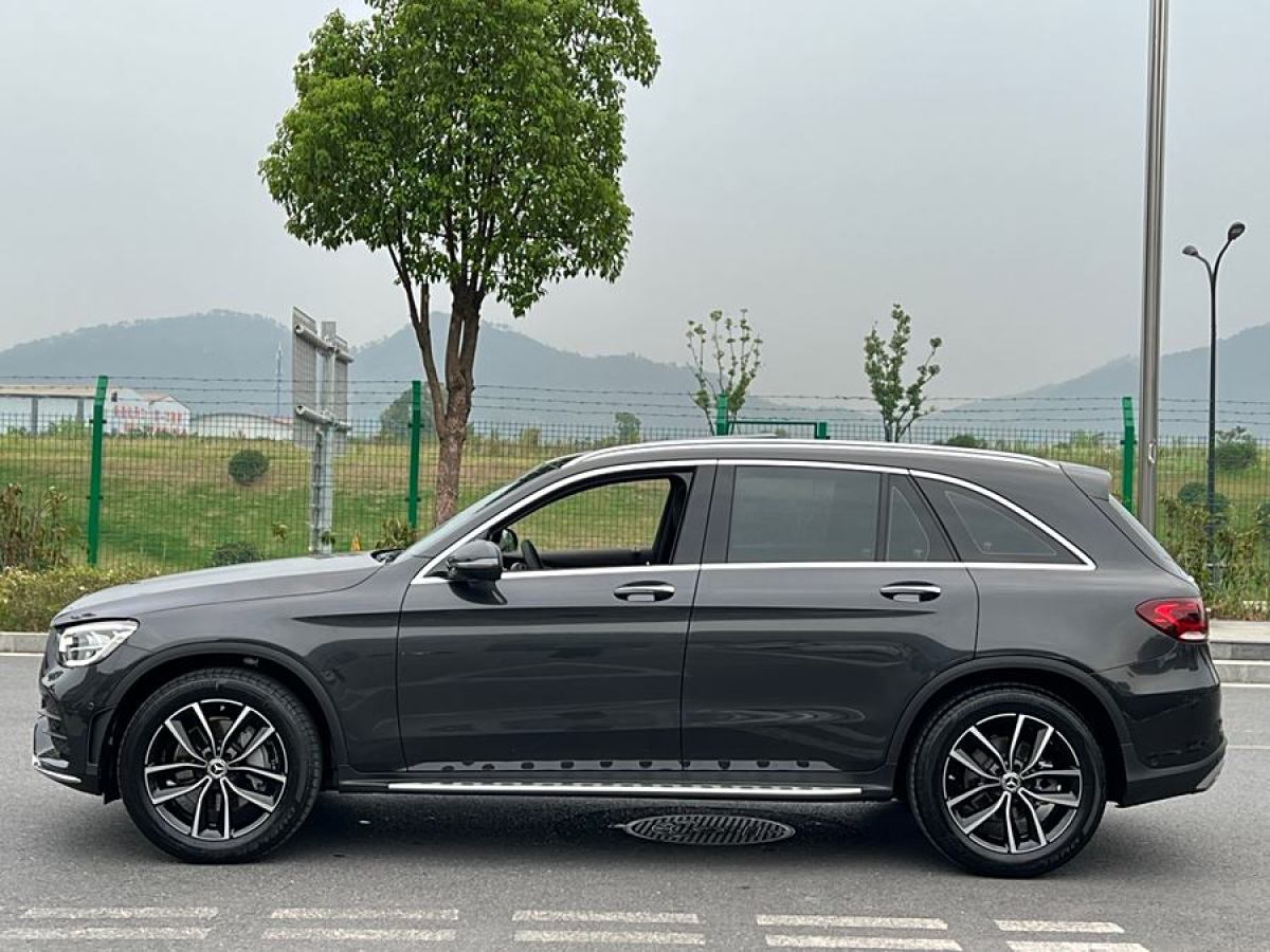 2021年12月奔馳 奔馳GLC  2021款 GLC 300 L 4MATIC 動感型