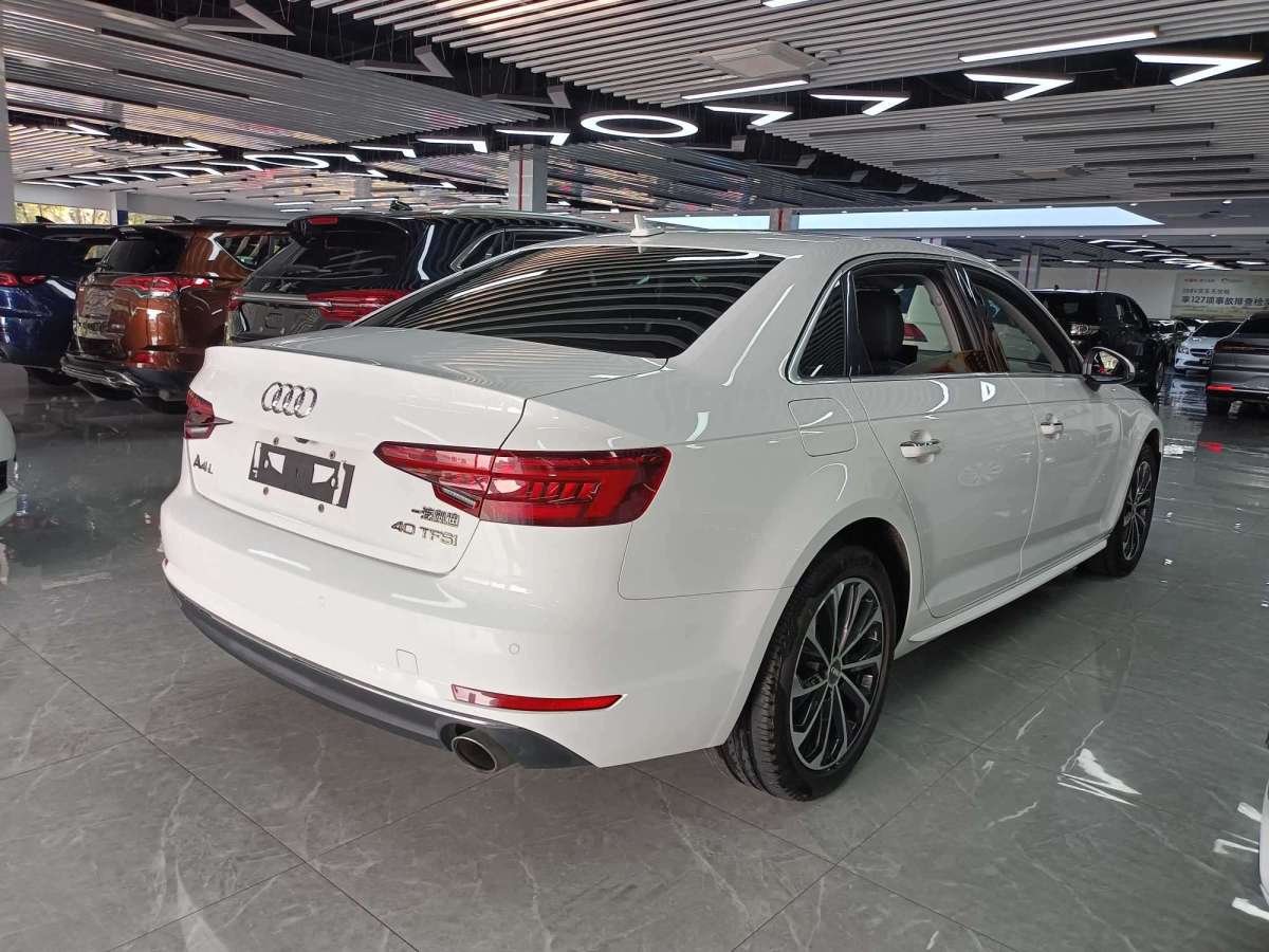 奧迪 奧迪A4L  2018款 30周年年型 40 TFSI 進取型圖片