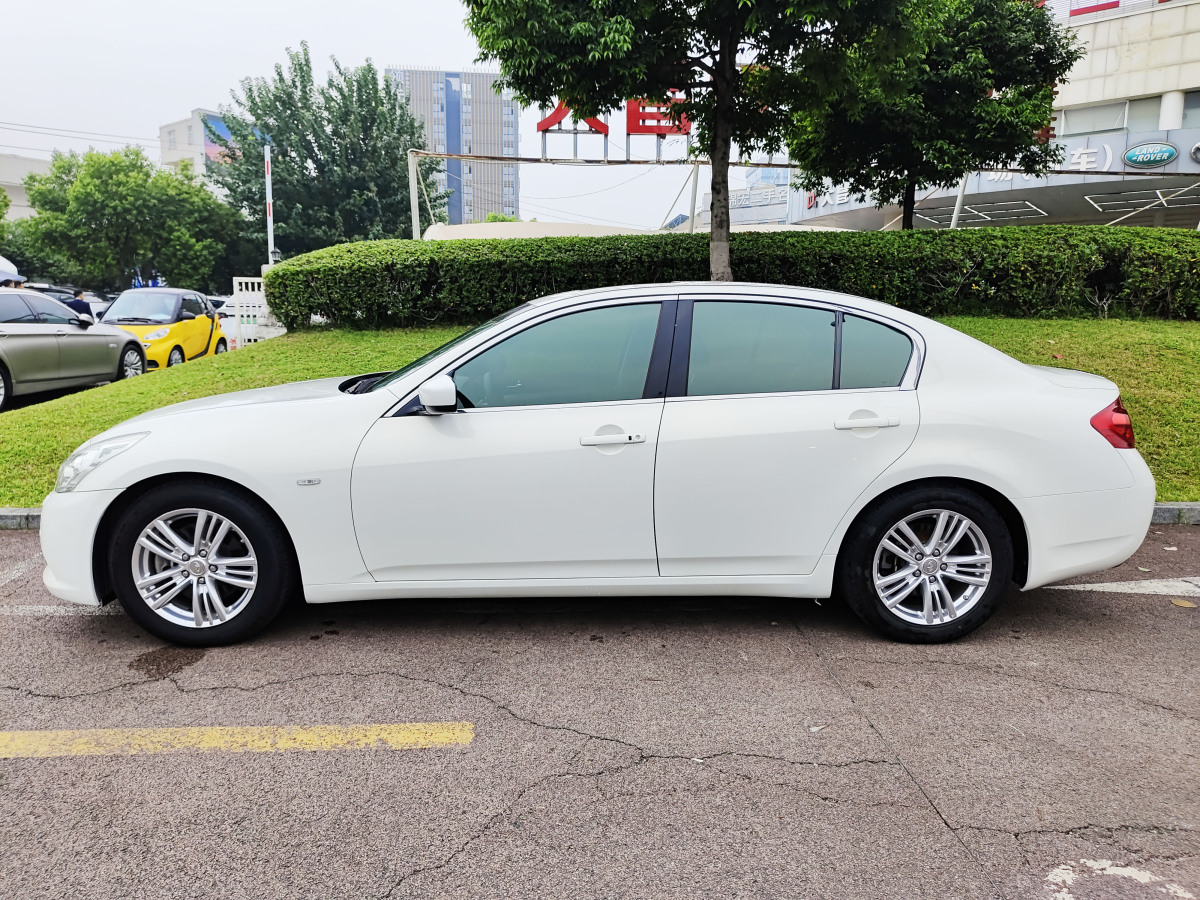 2013年11月英菲尼迪 G系  2013款 G25 Sedan 豪華運動版