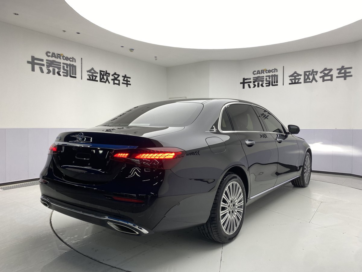 奔馳 奔馳E級  2021款 改款 E 300 L 時尚型圖片