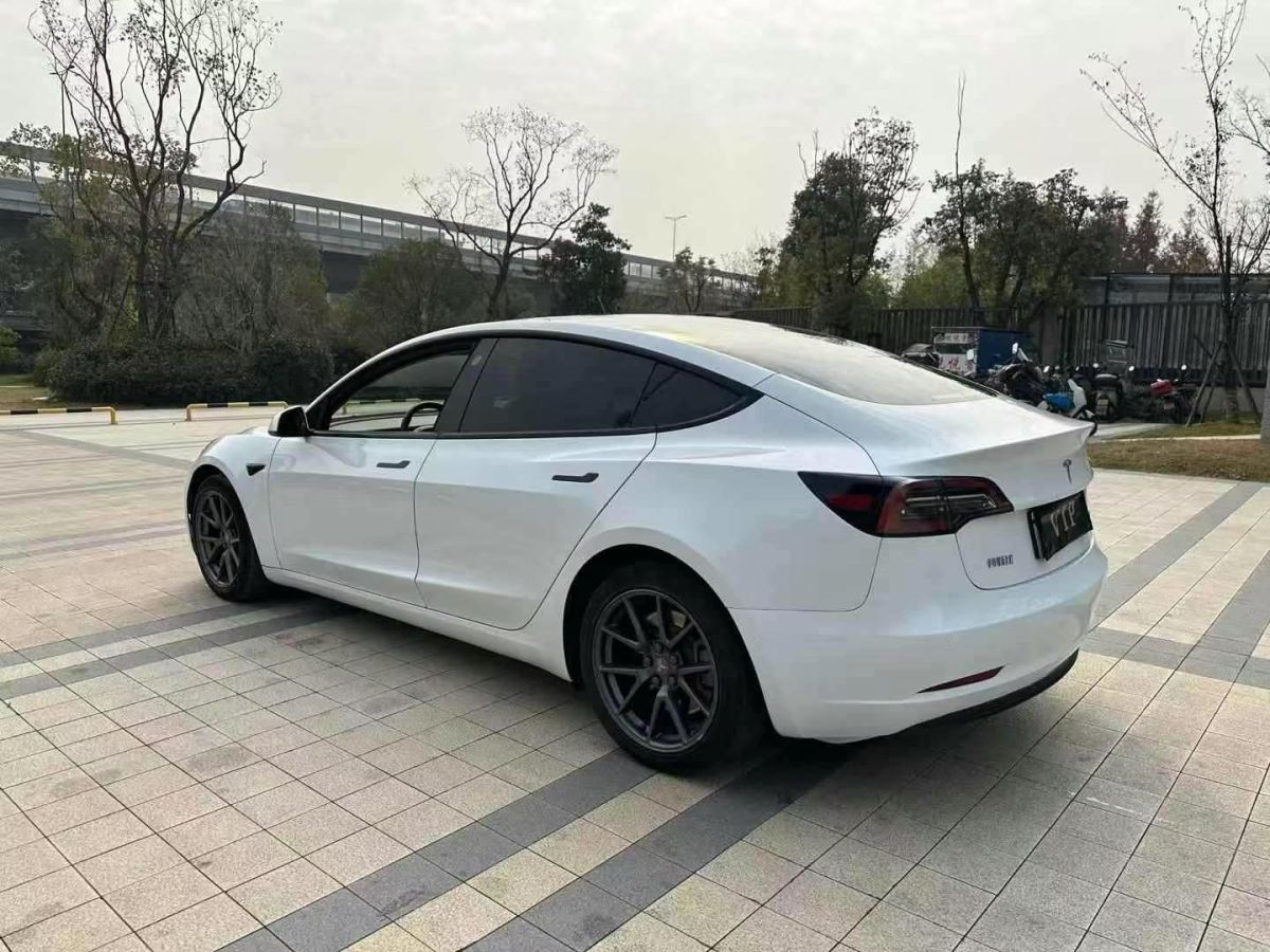 特斯拉 Model S  2021款 Plaid Plus 版圖片