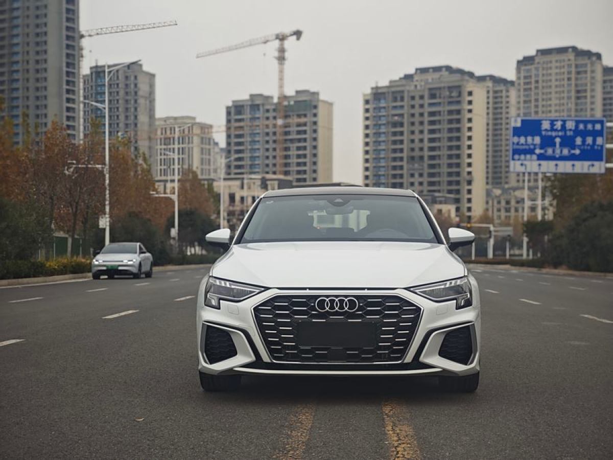 奧迪 奧迪A3  2023款 改款 Sportback 35 TFSI 時尚運動型圖片