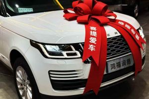 攬勝 路虎 3.0 V6 SC AB 尊崇創(chuàng)世加長版