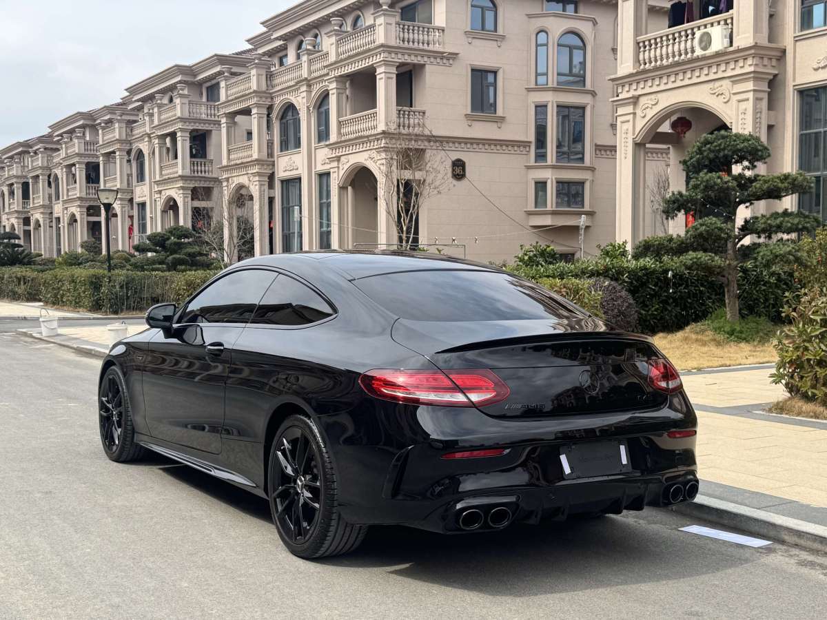 奔馳 奔馳C級(jí)AMG  2019款 AMG C 43 4MATIC圖片