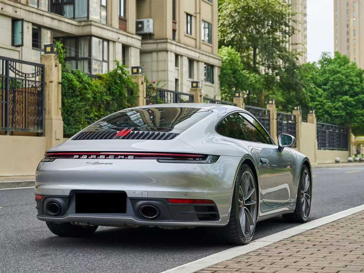 保時捷 911  2024款 Turbo 3.7T 50周年紀(jì)念版圖片