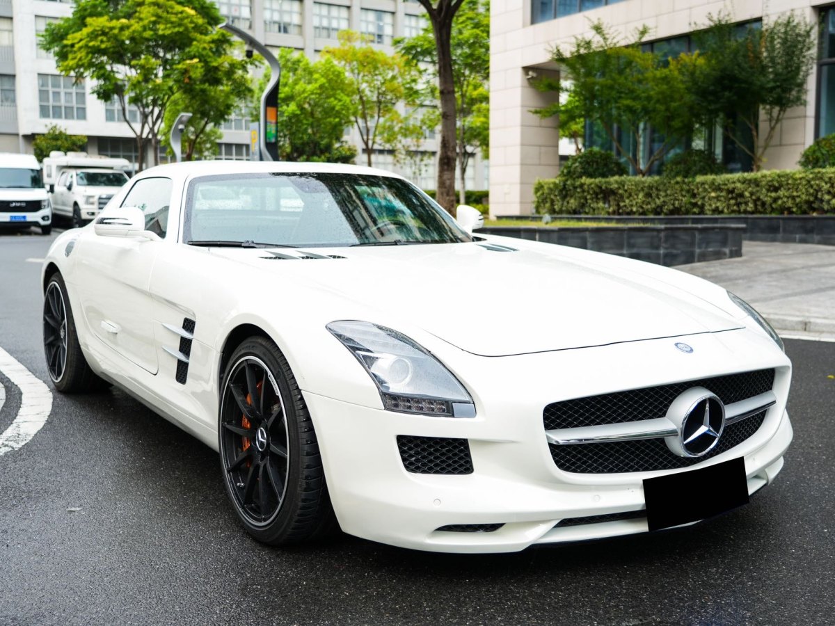 2013年6月奔馳 奔馳SLS級(jí)AMG  2011款 SLS AMG