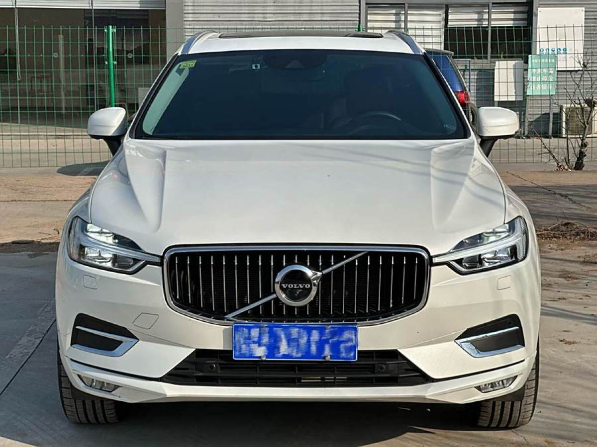 2019年12月沃爾沃 XC60  2020款 T5 四驅(qū)智雅豪華版