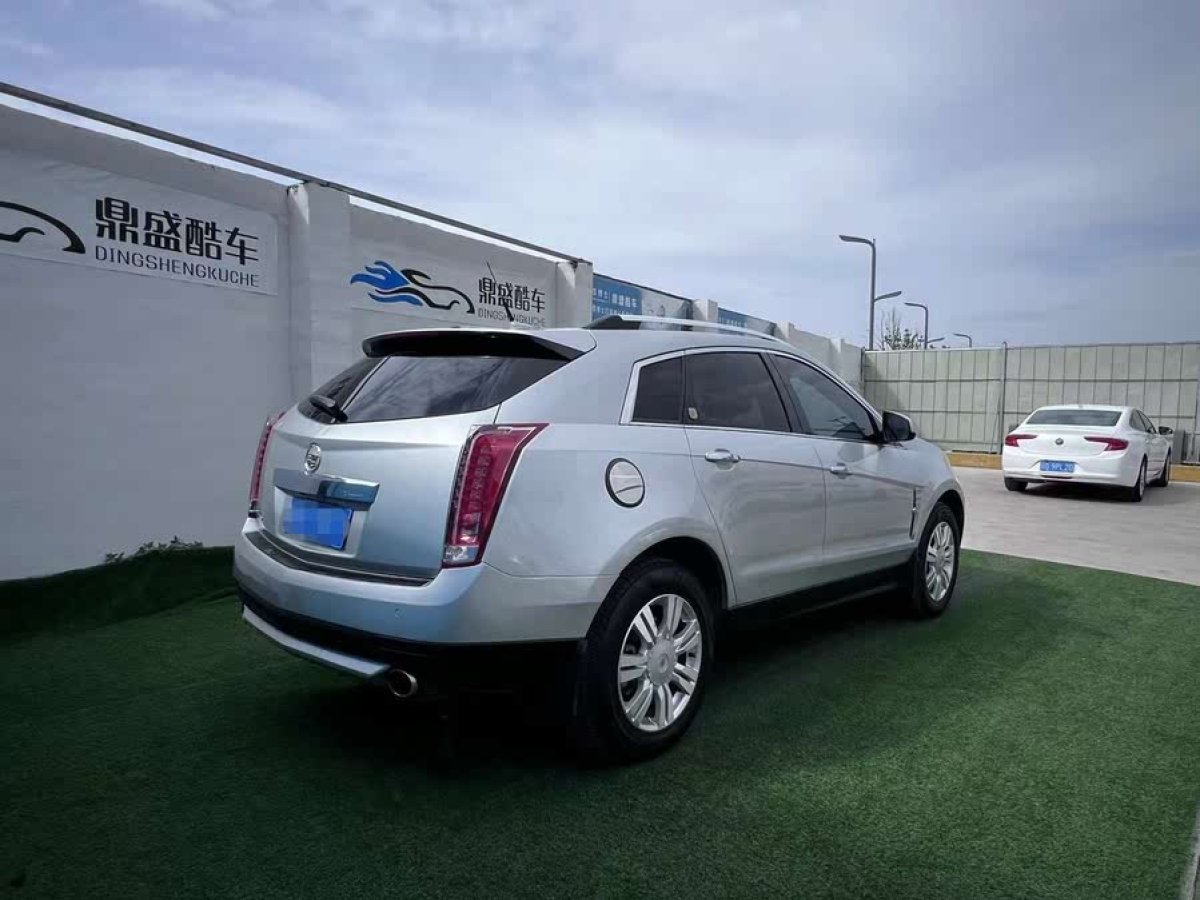 凱迪拉克 SRX  2012款 3.0L 豪華型圖片