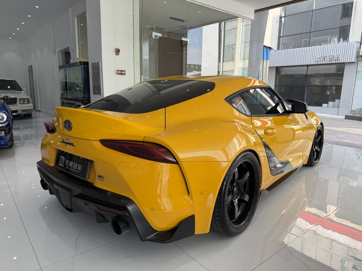 豐田 SUPRA  2022款 改款 GR SUPRA 3.0T 標(biāo)準(zhǔn)型圖片