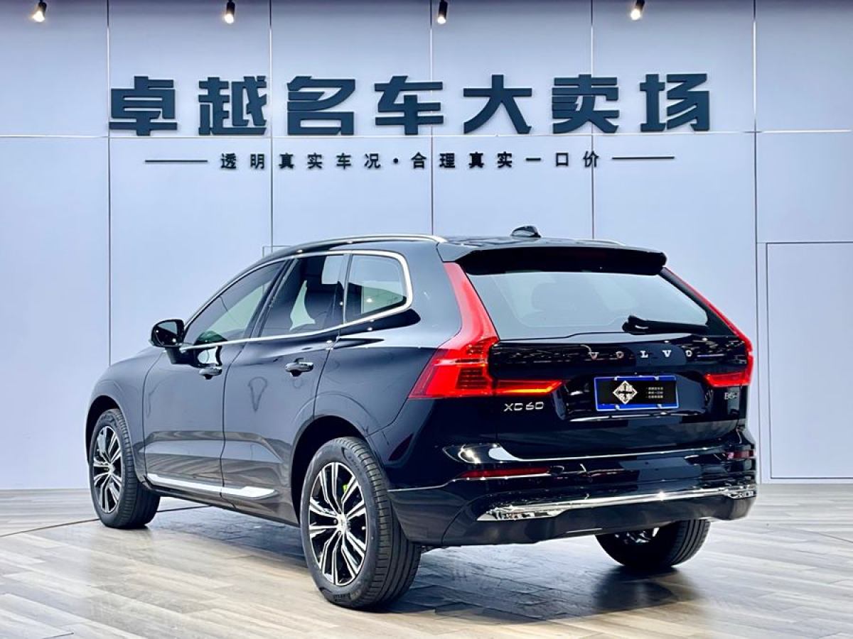 沃爾沃 XC60  2022款 B5 四驅智遠豪華版圖片