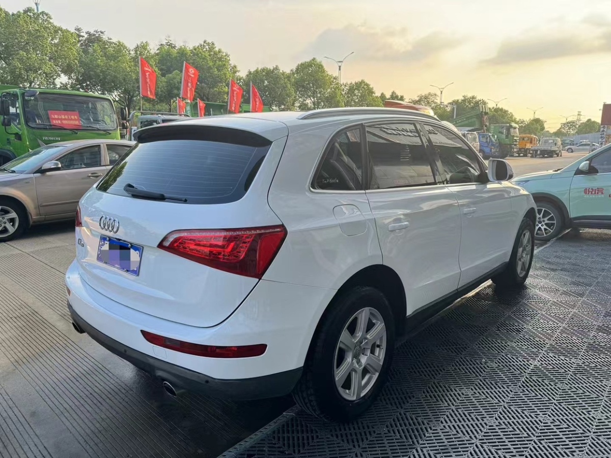 奧迪 奧迪Q5  2012款 2.0TFSI 進(jìn)取型圖片