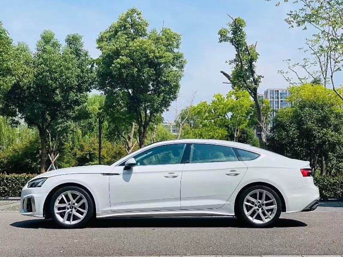 2020年12月奧迪 奧迪A5  2023款 Sportback 40 TFSI 時(shí)尚動(dòng)感型