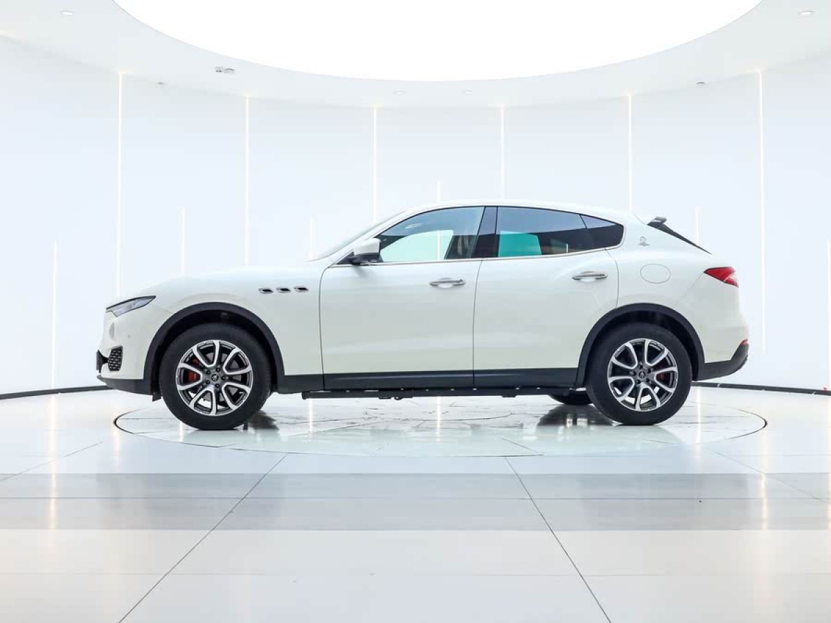 瑪莎拉蒂 Levante  2020款 3.0T 標準版圖片