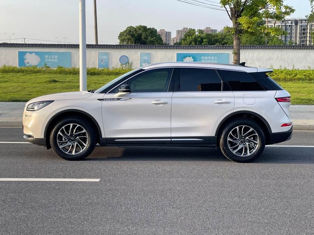 林肯 冒險(xiǎn)家  2022款 改款 2.0T 兩驅(qū)尊享版圖片