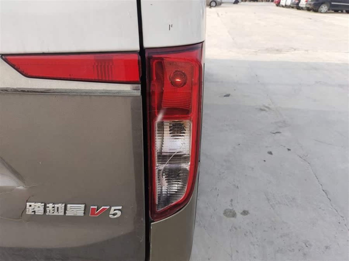 長安跨越 跨越星V5新能源  2021款 豪華版6座客車菱電系統(tǒng)圖片