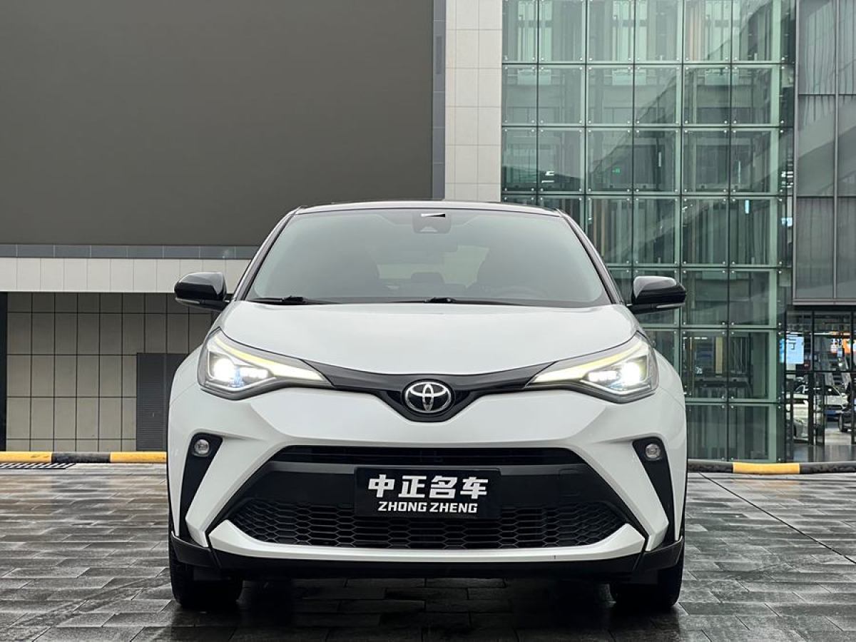 豐田 C-HR  2021款 2.0L 豪華版圖片