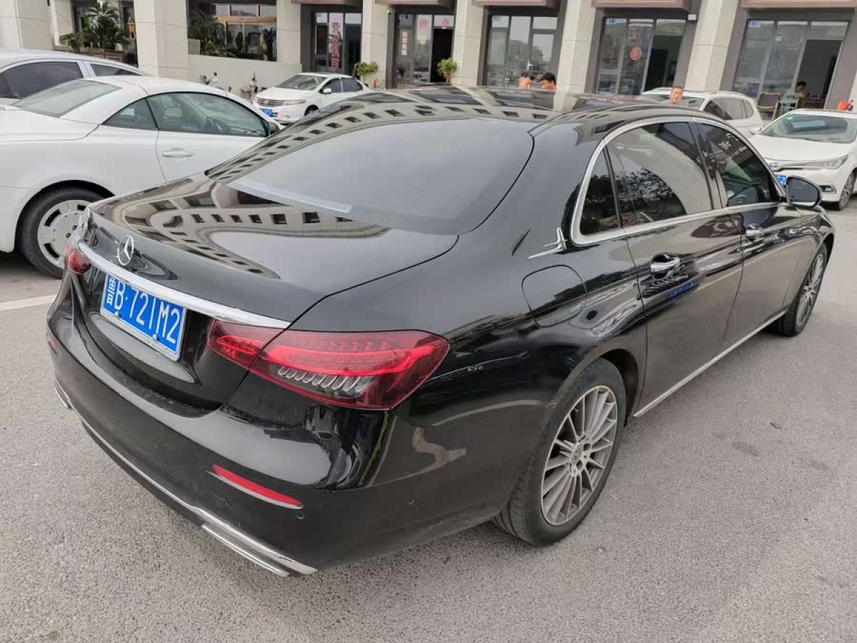 奔馳 奔馳E級  2022款 改款 E 260 L 運動型圖片