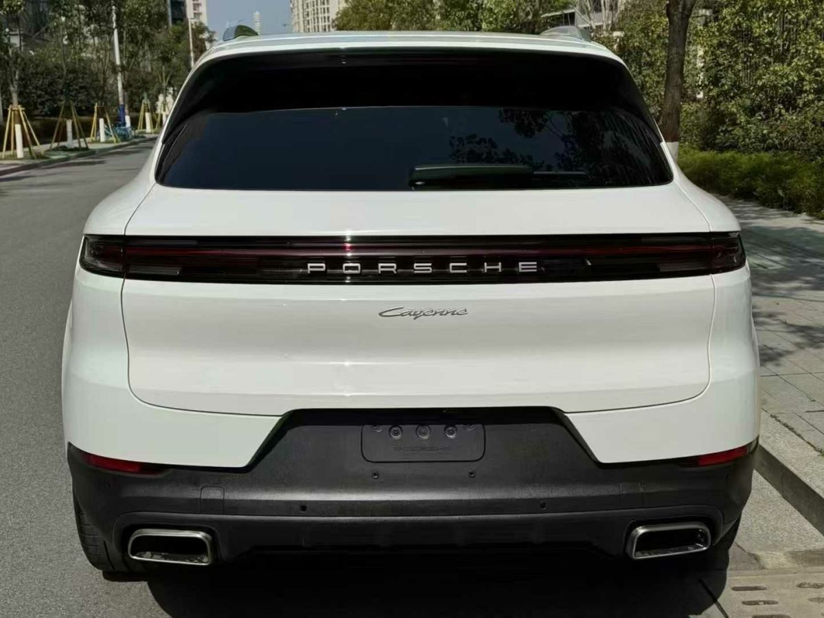 2024年5月保時(shí)捷 Cayenne  2024款 Cayenne 3.0T