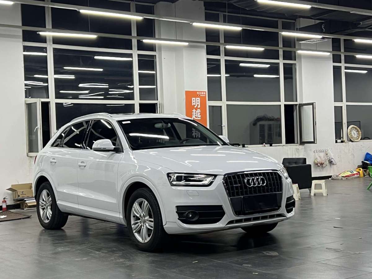 2015年6月奧迪 奧迪Q3  2015款 35 TFSI quattro 技術(shù)型