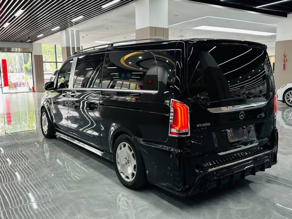 奔馳 V級  2018款 V 260 L 尊貴加長版 國VI圖片