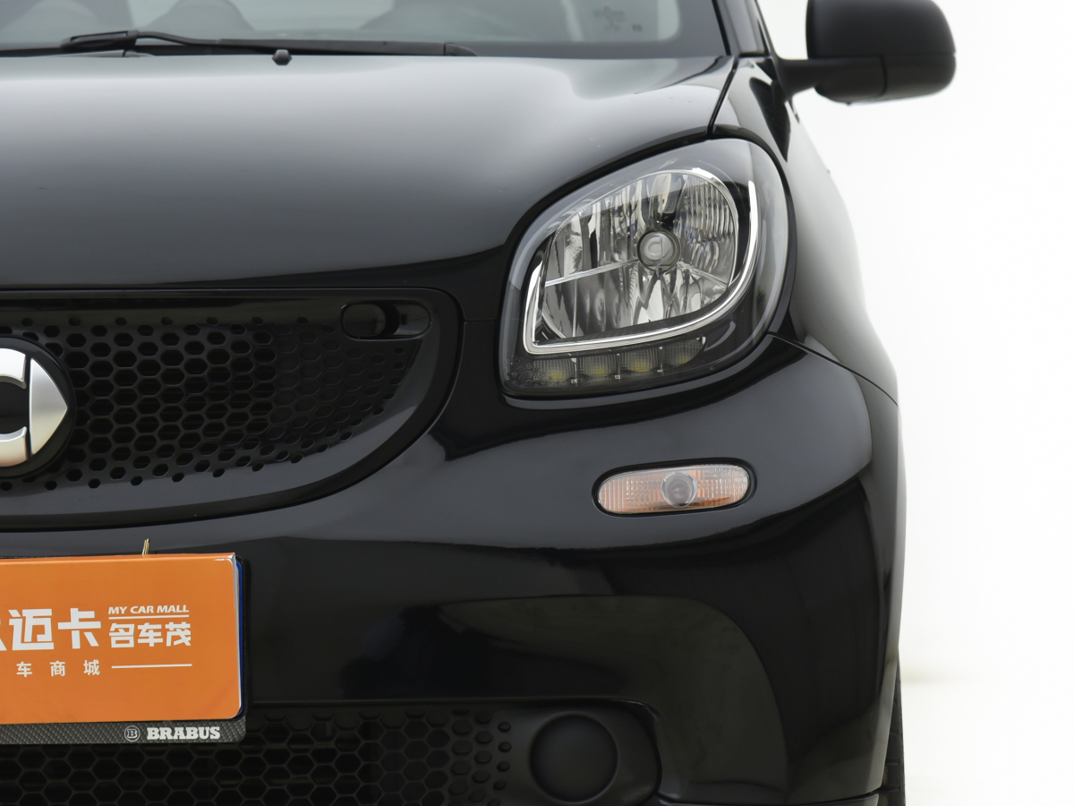 2018年7月smart fortwo  2015款 1.0L 52千瓦硬頂激情版